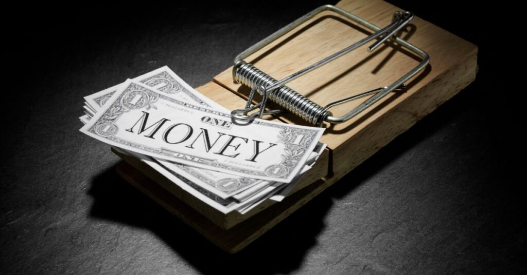 traps that get owners in trouble with Personal Finances