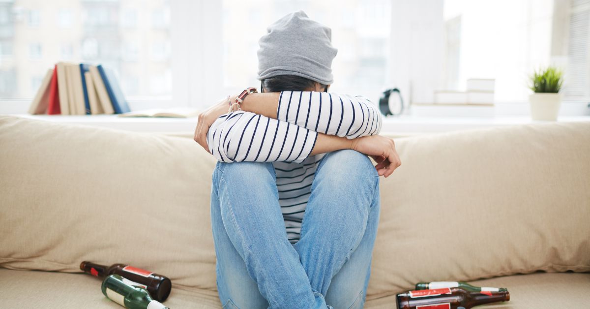 Signs of Loneliness in Men: Understanding the Hidden Struggles and What You Can Do About It